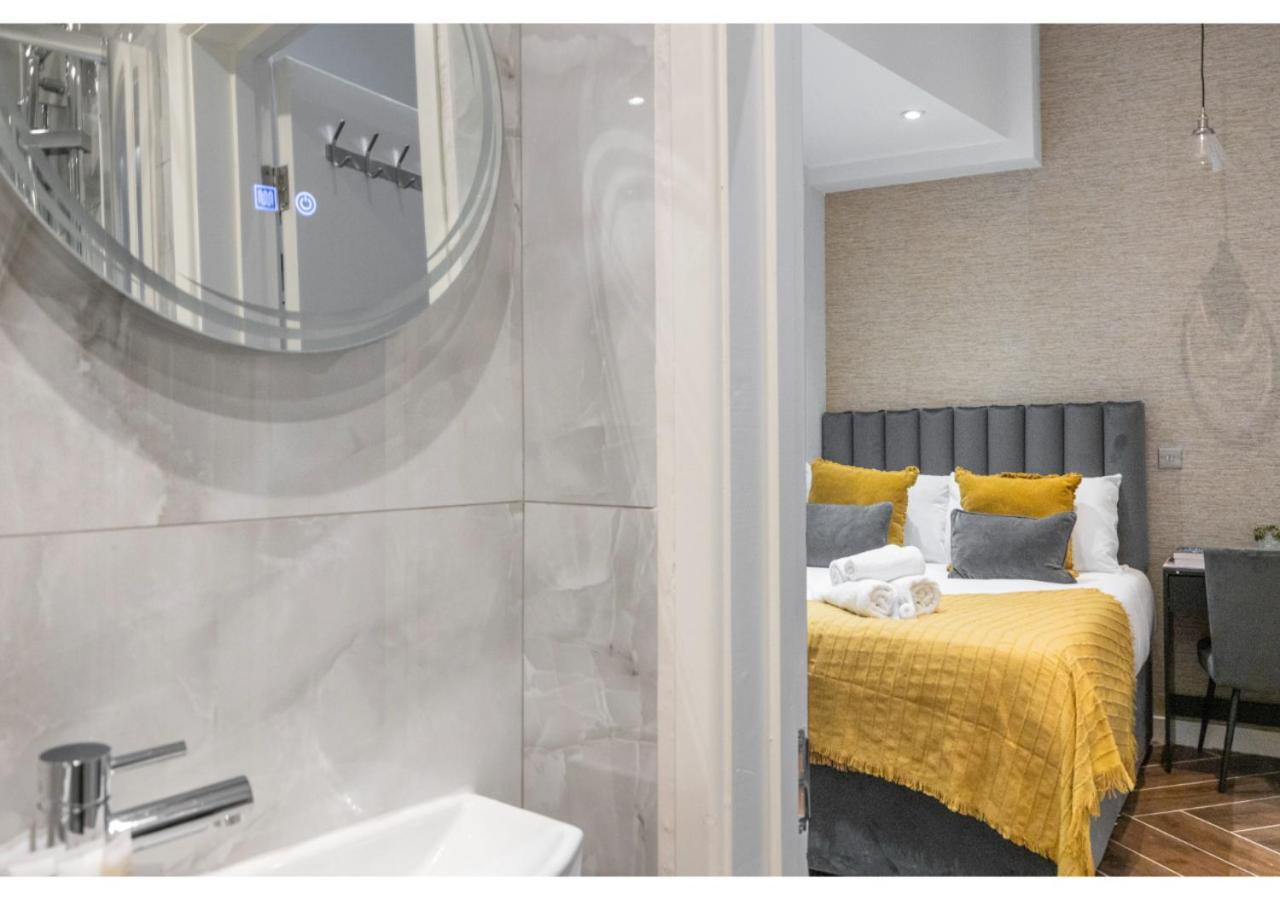 Compact Comfort: Your Basecamp Appartamento *
